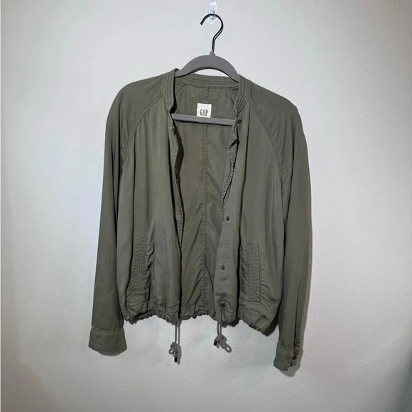 Gap Lightweight Bomber Jacket - olive green, size small - Picture 1 of 7